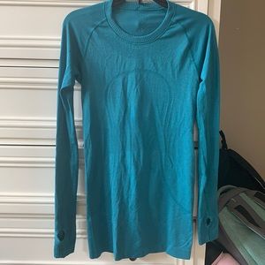 Turquoise long sleeve LuluLemon shirt